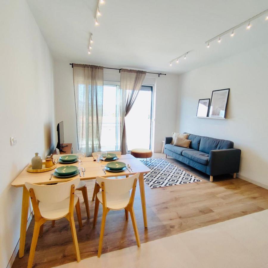 Sea & Sun Apartment กอร์จูลา ภายนอก รูปภาพ