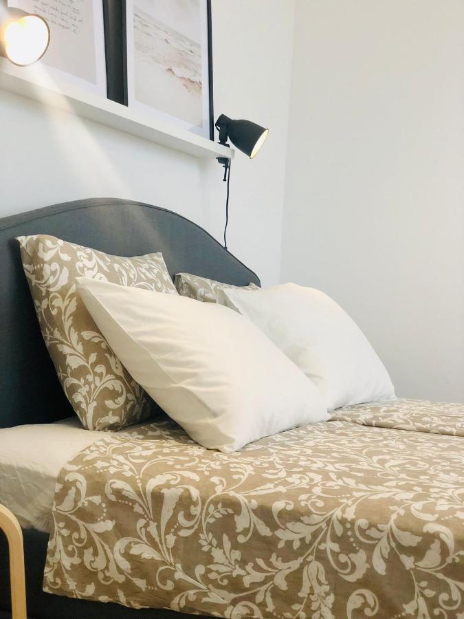 Sea & Sun Apartment กอร์จูลา ภายนอก รูปภาพ